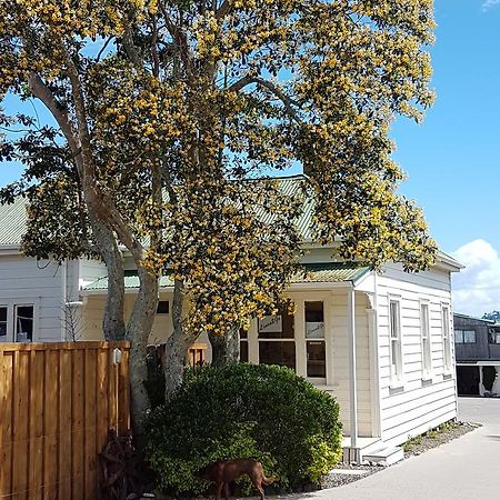 Abbey Court Motel Coromandel Exteriör bild