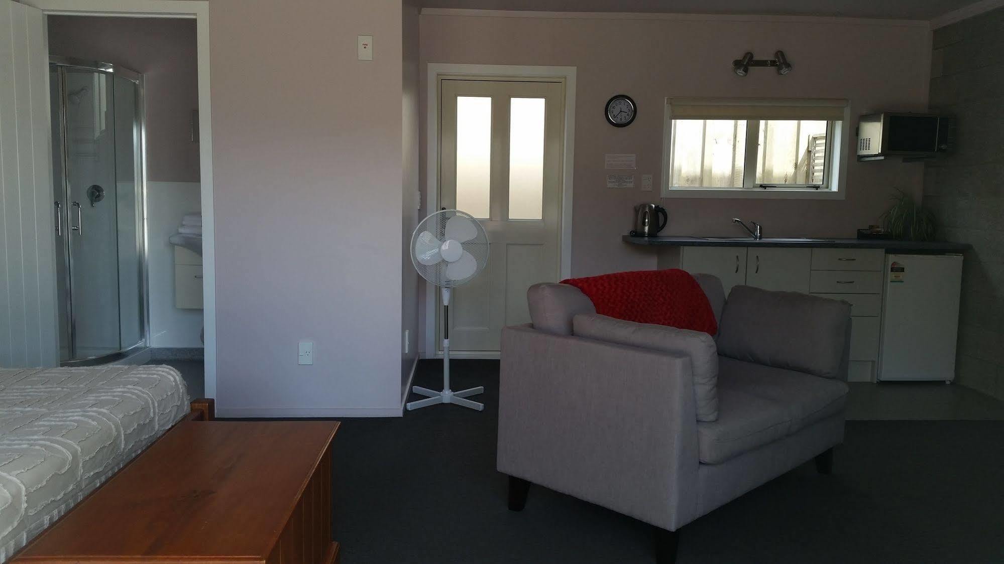 Abbey Court Motel Coromandel Exteriör bild